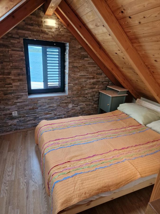 House Riva Appartement Pirovac Buitenkant foto