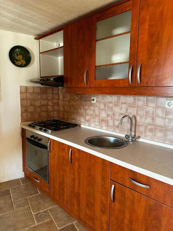 House Riva Appartement Pirovac Buitenkant foto